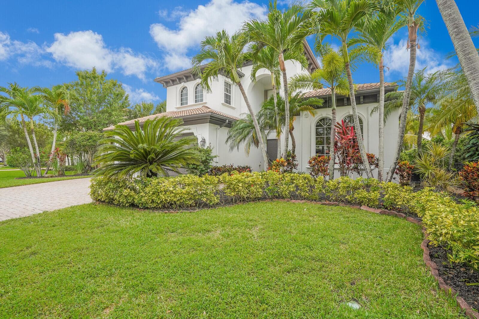 775 Montclaire Court, Royal Palm Beach, FL 33411 photo 2