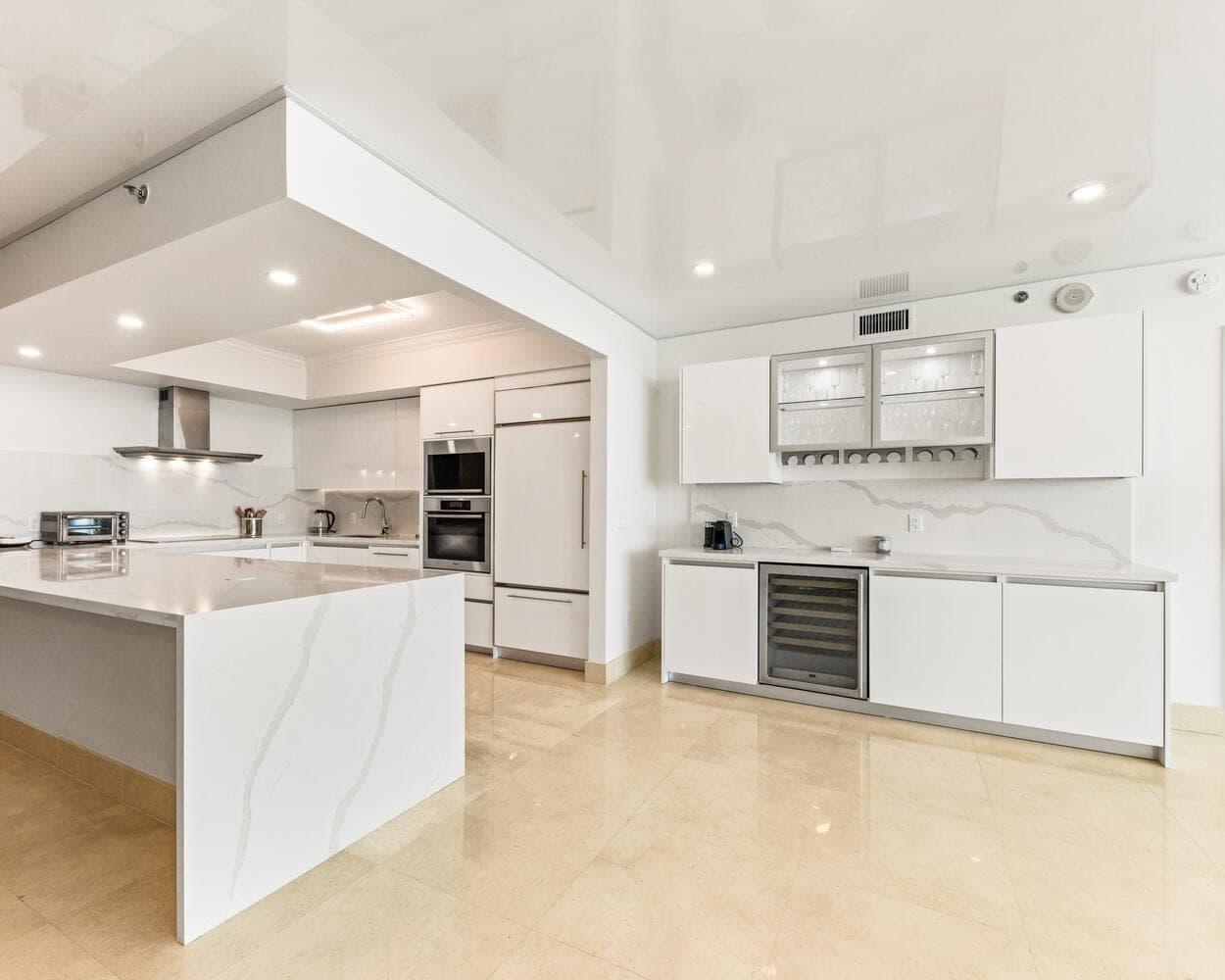 101 S Fort Lauderdale Beach Boulevard # 1104, Fort Lauderdale, FL 33316 photo 4