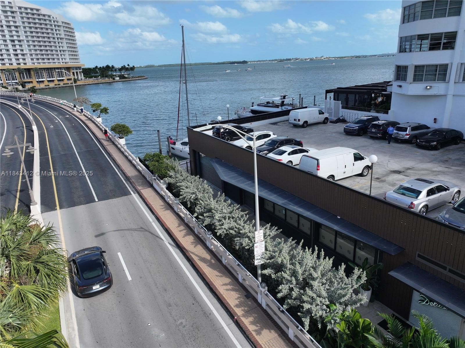 801 Brickell Bay Dr # 4C041, Miami, FL 33131 photo 3