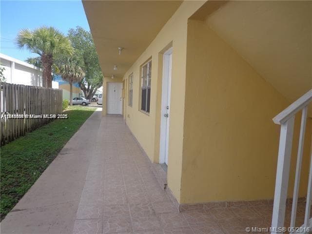 16150 NE 21st Ave # 1B, North Miami Beach, FL 33162 photo 2