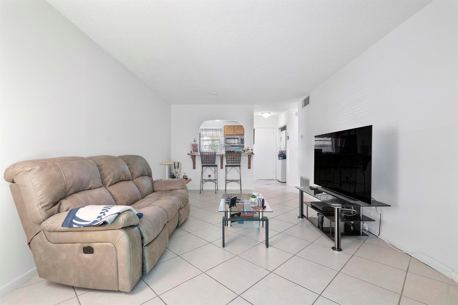 1115 Lake Terrace # 111, Boynton Beach, FL 33426 photo 3