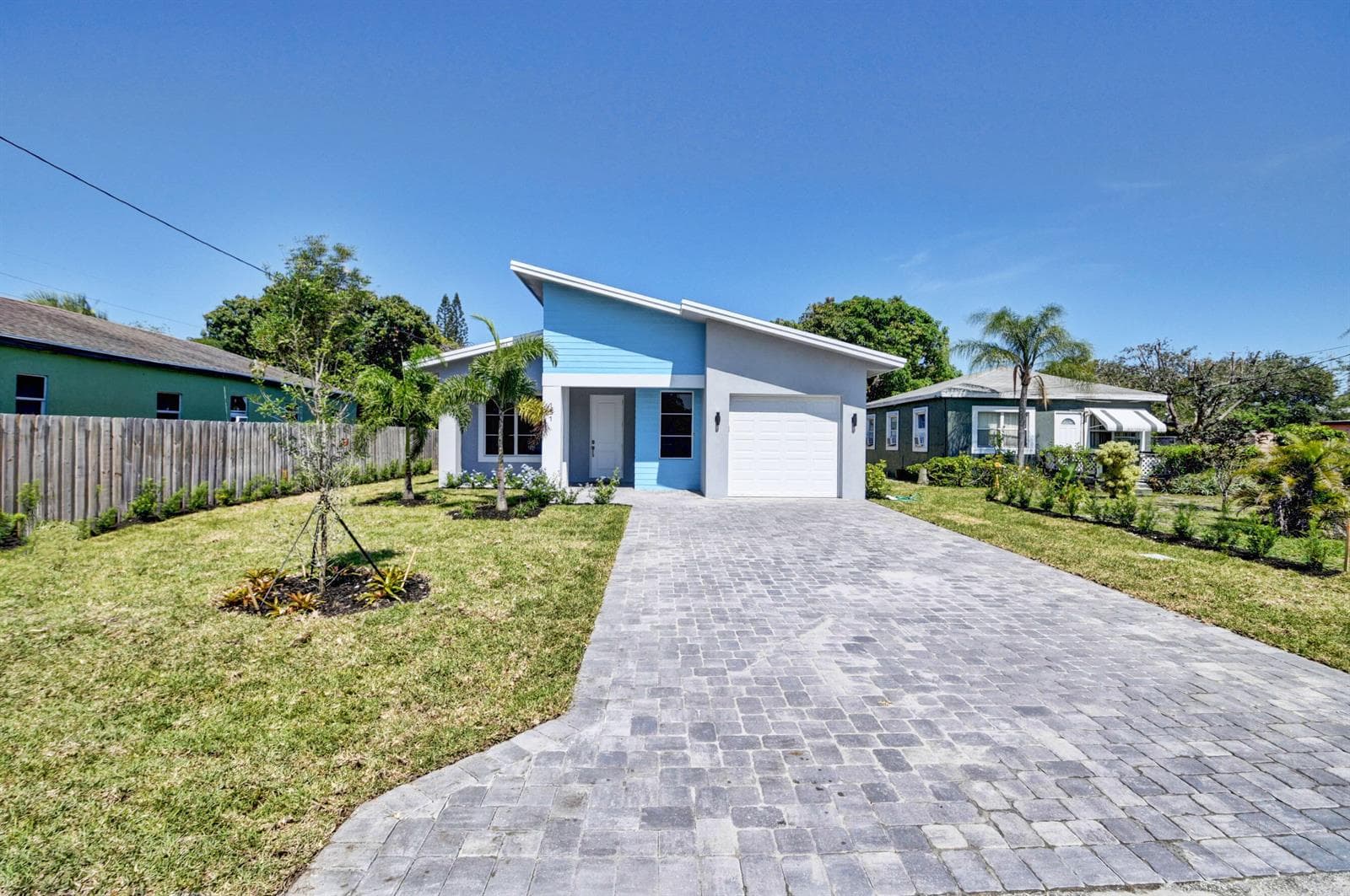 715 NW 1st Street, Delray Beach, FL 33444 photo 2