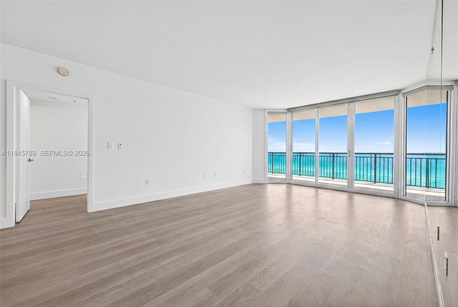 17375 Collins Ave # 2501, Sunny Isles Beach, FL 33160 photo 5