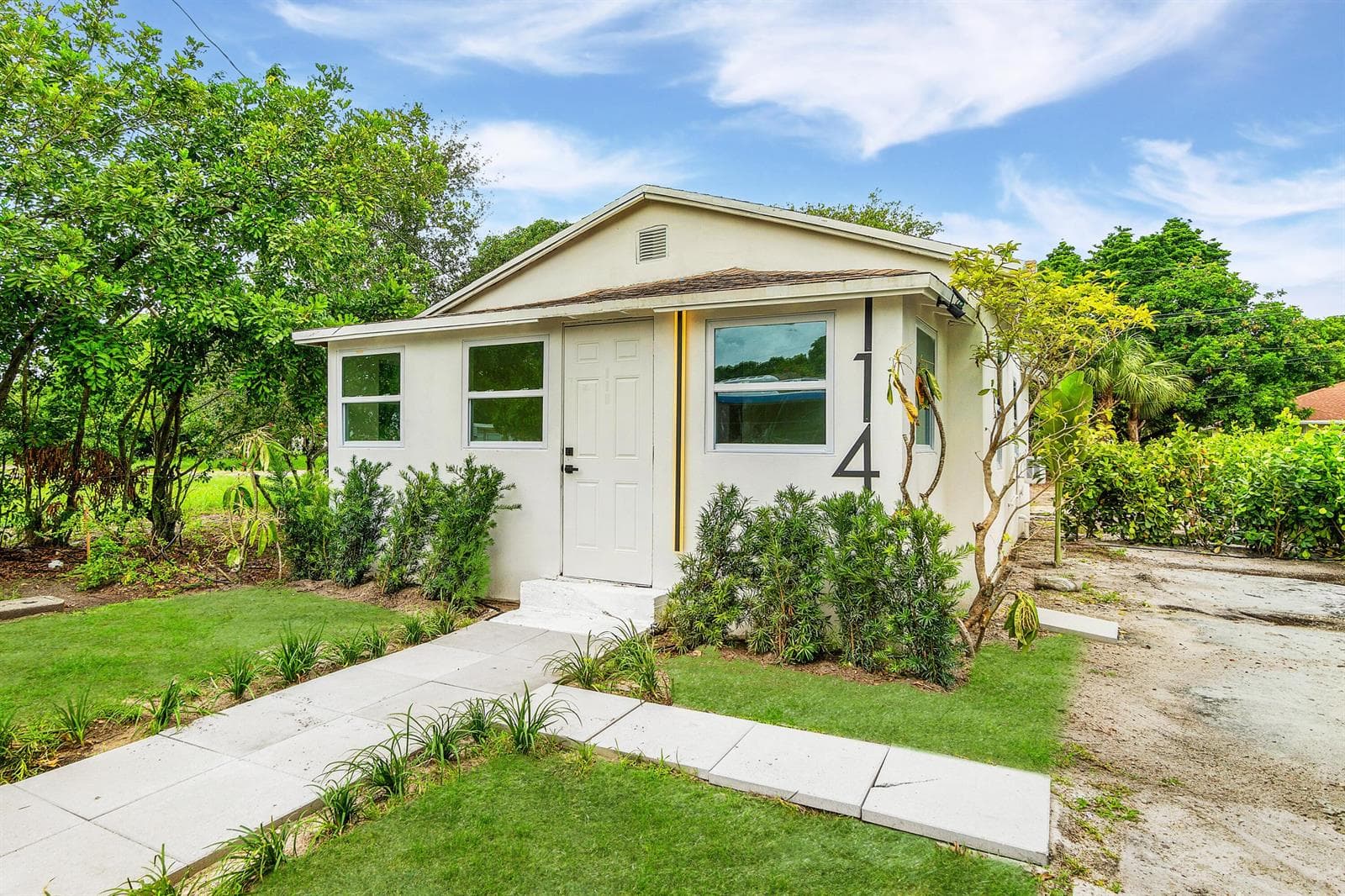 114 NW 10th Avenue, Delray Beach, FL 33444 photo 2