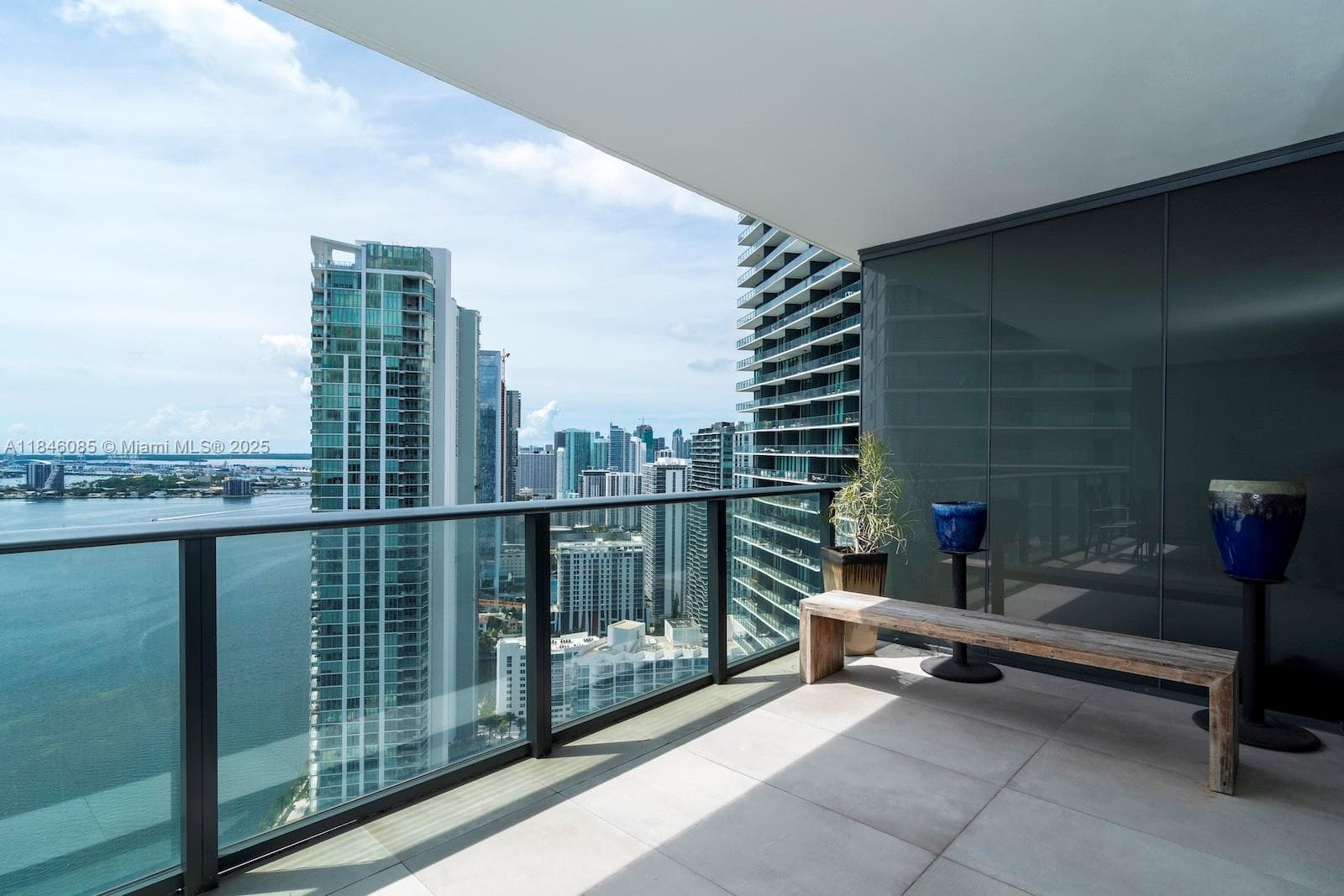 650 NE 32nd St # 4206, Miami, FL 33137 photo 3