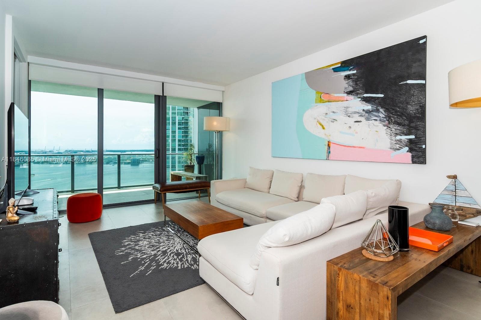 650 NE 32nd St # 4206, Miami, FL 33137 photo 4