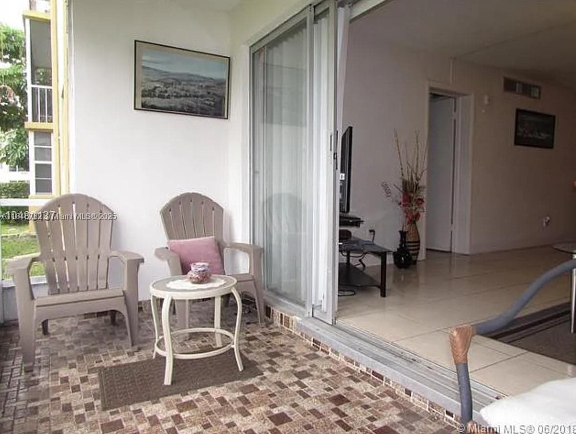 1530 NE 191st St # 145, Miami, FL 33179 photo 3