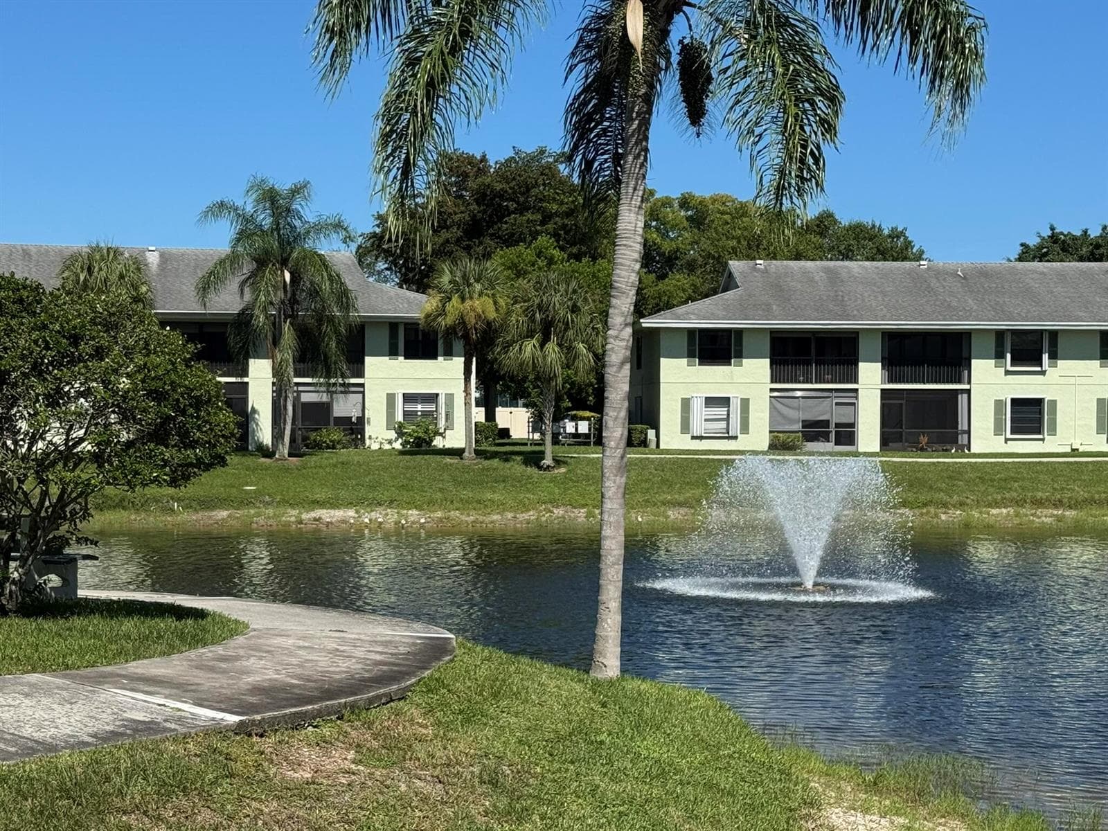 801 Sabal Ridge Circle # H, Palm Beach Gardens, FL 33418 photo 2