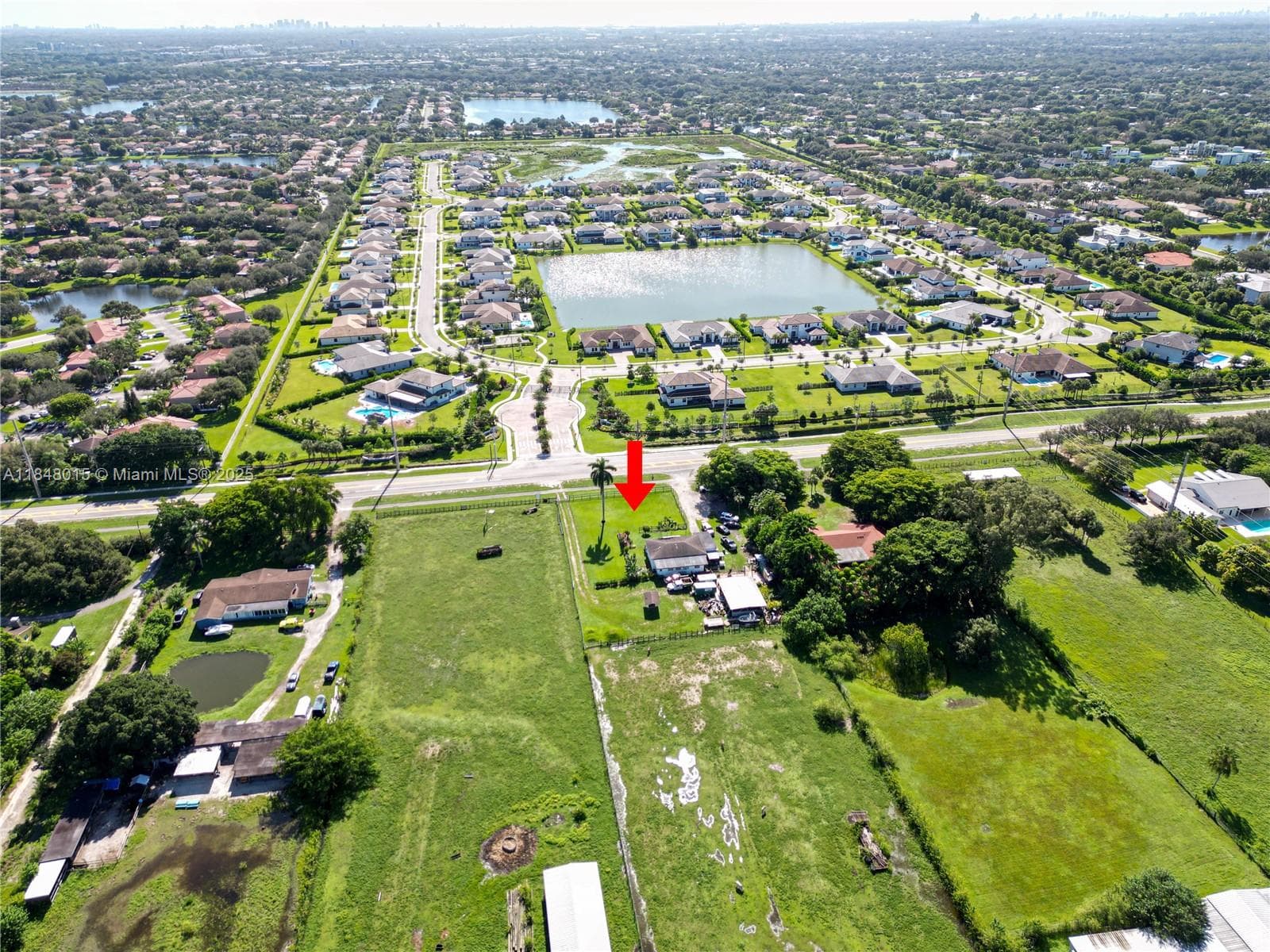 1921 SW 112th Ave, Davie, FL 33325 photo 4