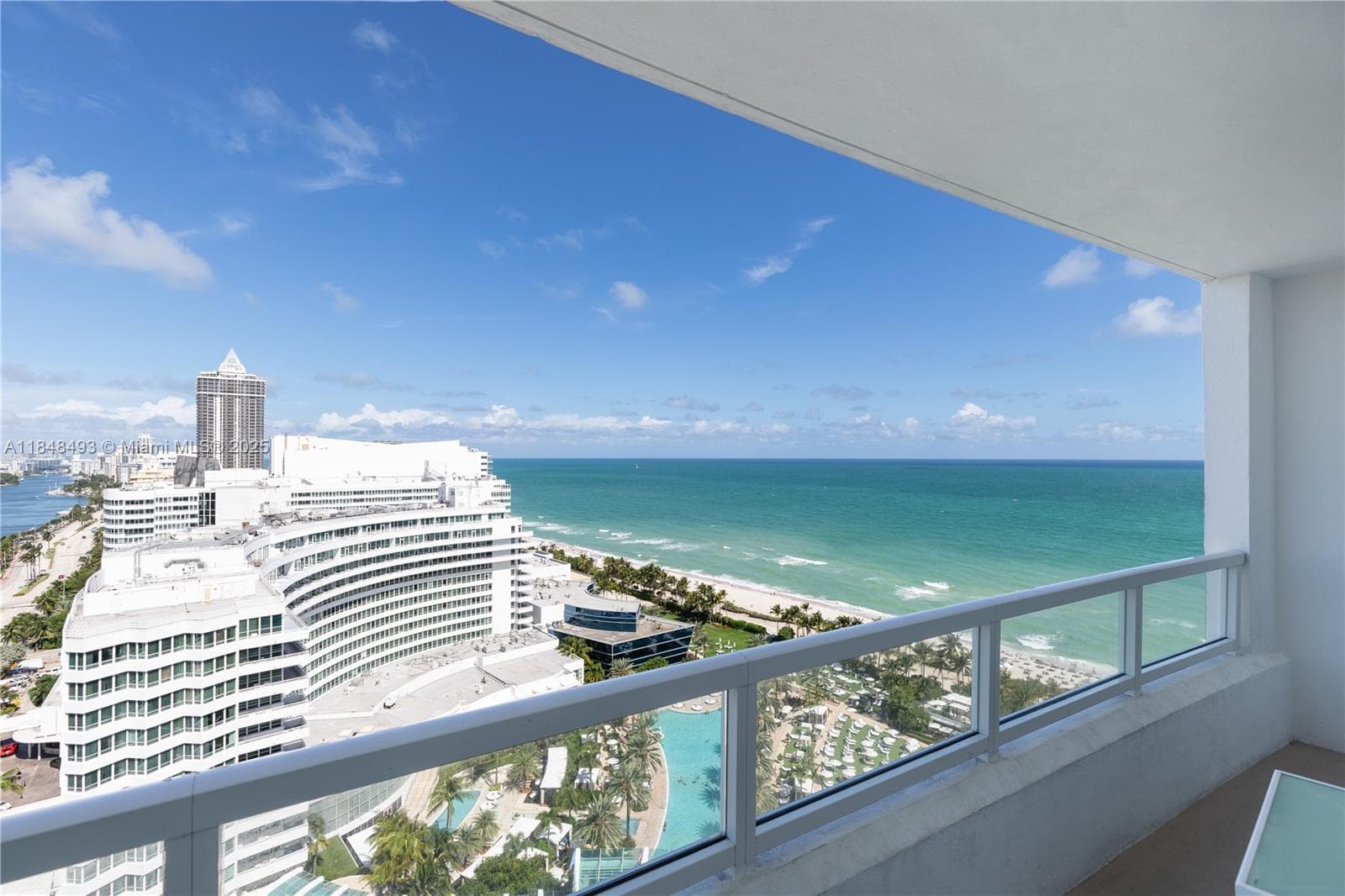 4391 Collins Ave # 1605, Miami Beach, FL 33140 photo 3