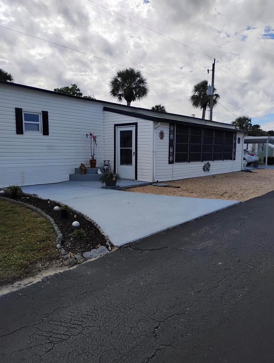13827 S Indian River Drive # 5, Jensen Beach, FL 34957 photo 2