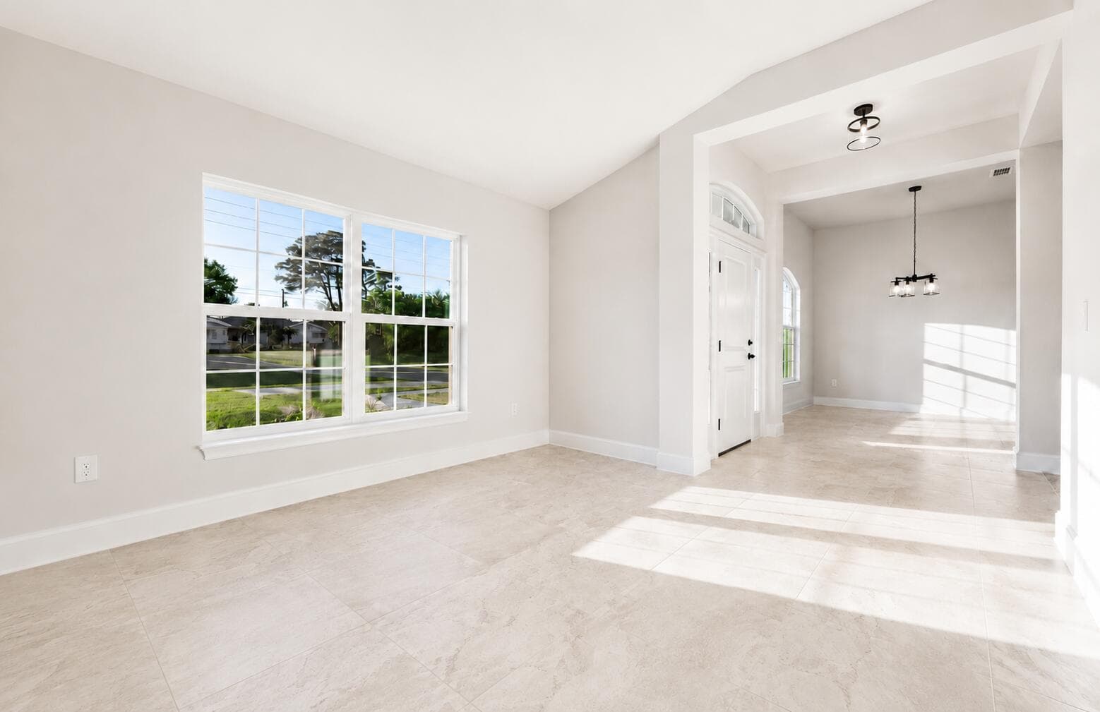 372 SW Feldman Avenue, Port St. Lucie, FL 34953 photo 2