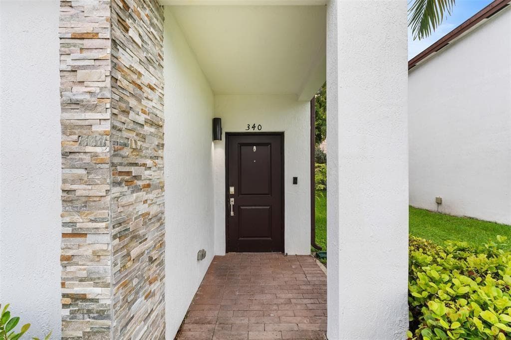 340 NE 208th Terrace # 340, Miami, FL 33179 photo 4