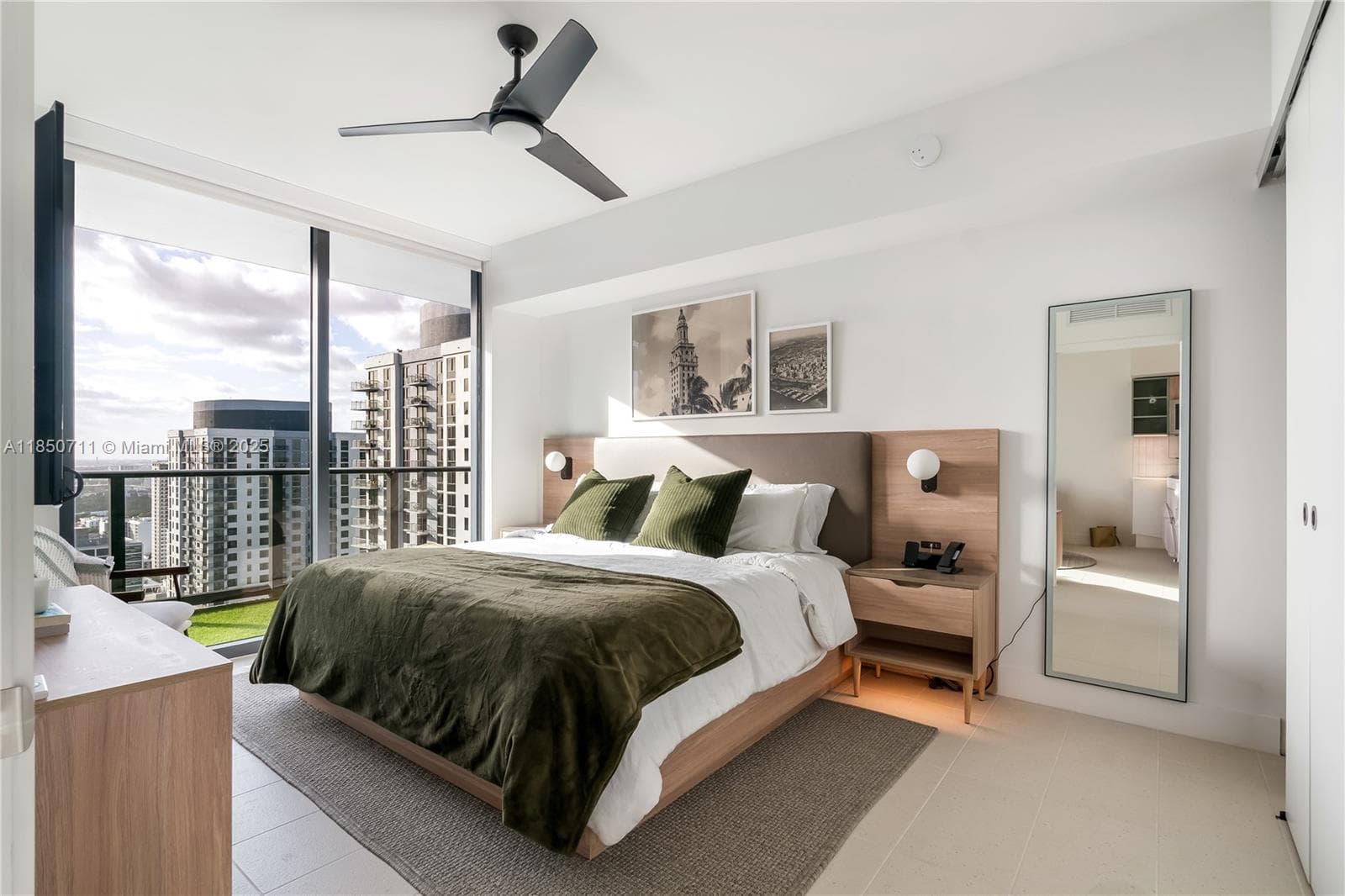 601 NE 1 AVE # 3604, Miami, FL 33132