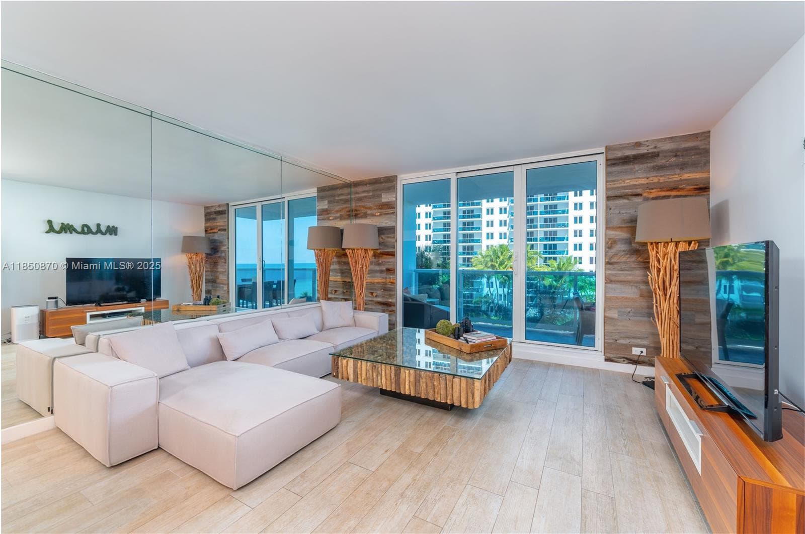 2301 Collins Ave # 716, Miami Beach, FL 33139 photo 2