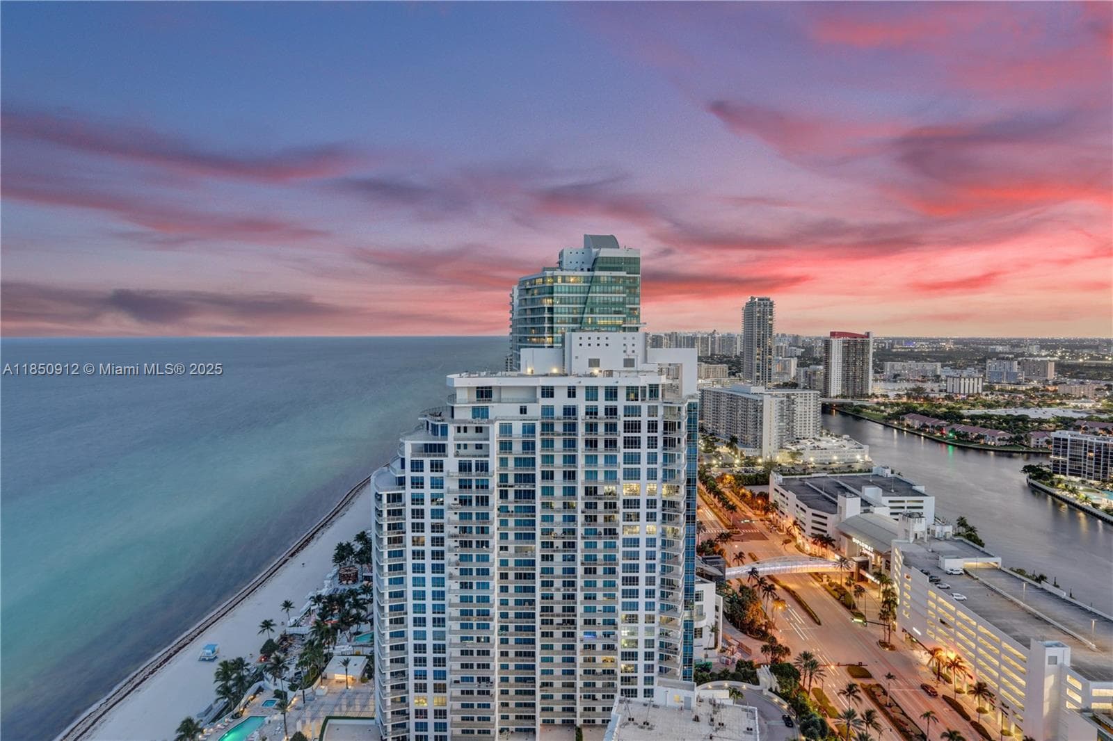 3101 S Ocean Dr # 3506, Hollywood, FL 33019 photo 2