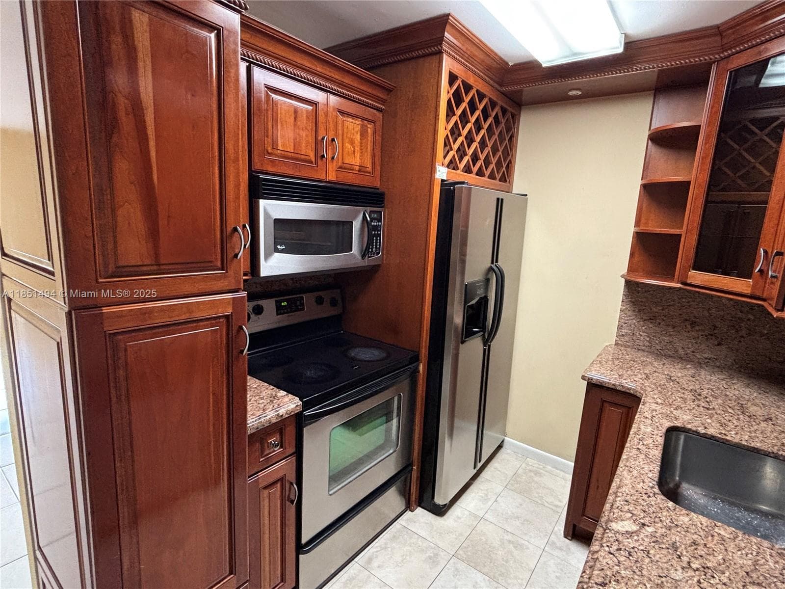 10810 N Kendall Dr # Q-18, Miami, FL 33176 photo 3