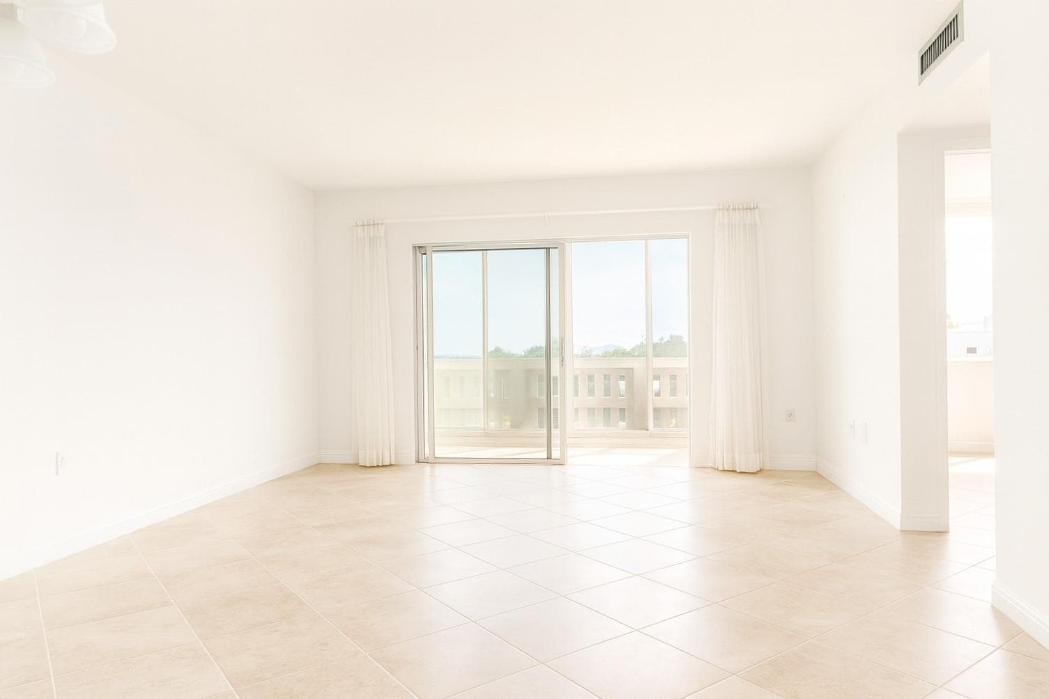 4001 Hillcrest Drive # 407, Hollywood, FL 33021 photo 5
