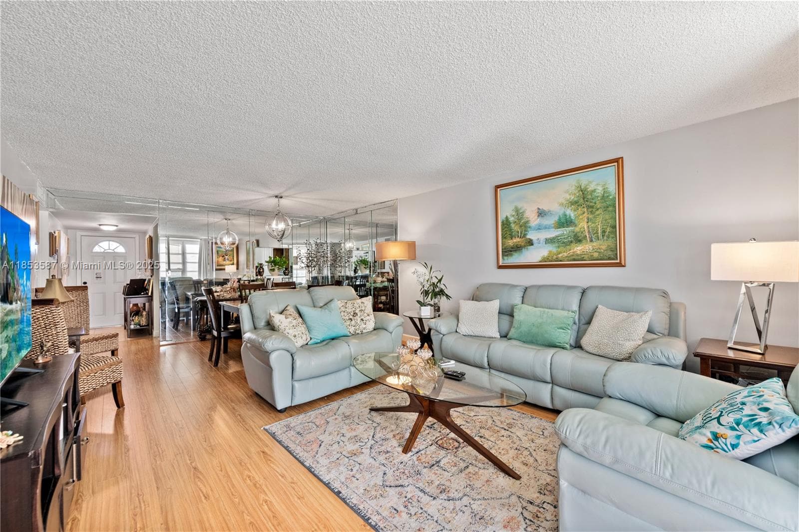 9461 Sunrise Lakes Blvd # 207, Sunrise, FL 33322 photo 2