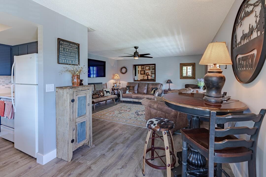 2929 SE Ocean Boulevard # 117-10, Stuart, FL 34996 photo 2