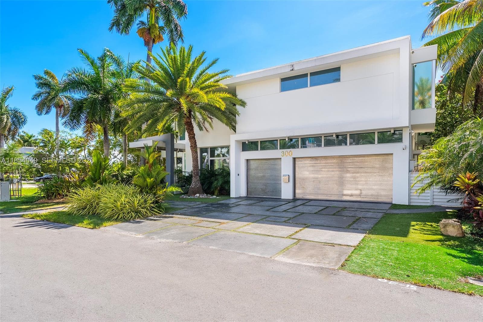 300 Royal Plaza Dr, Fort Lauderdale, FL 33301 photo 4