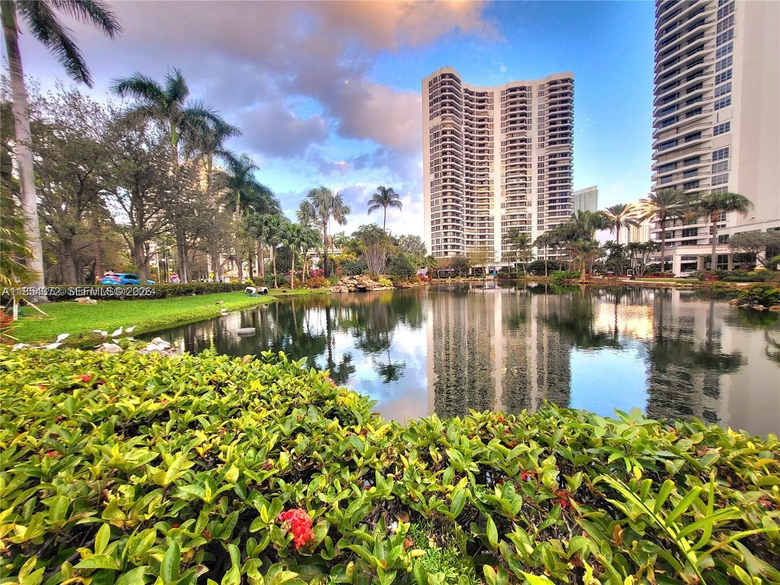 3530 Mystic Pointe Dr # 2508, Aventura, FL 33180 photo 3