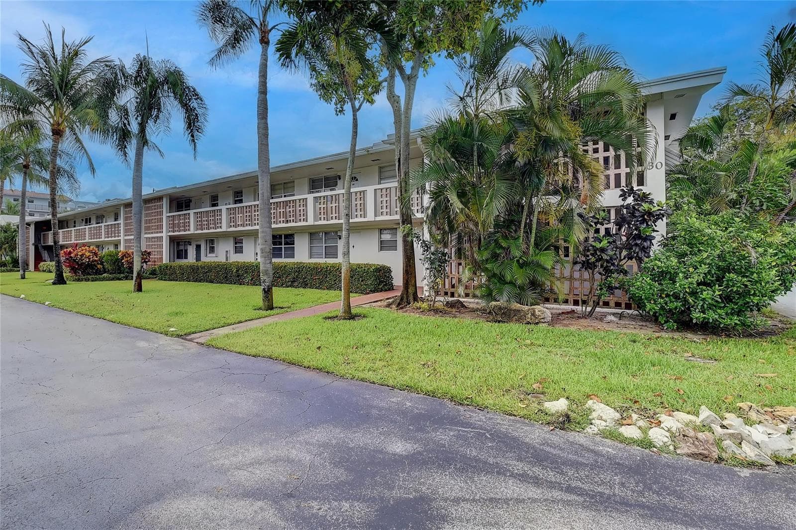 30 SE 13th Street # B2, Boca Raton, FL 33432 photo 3