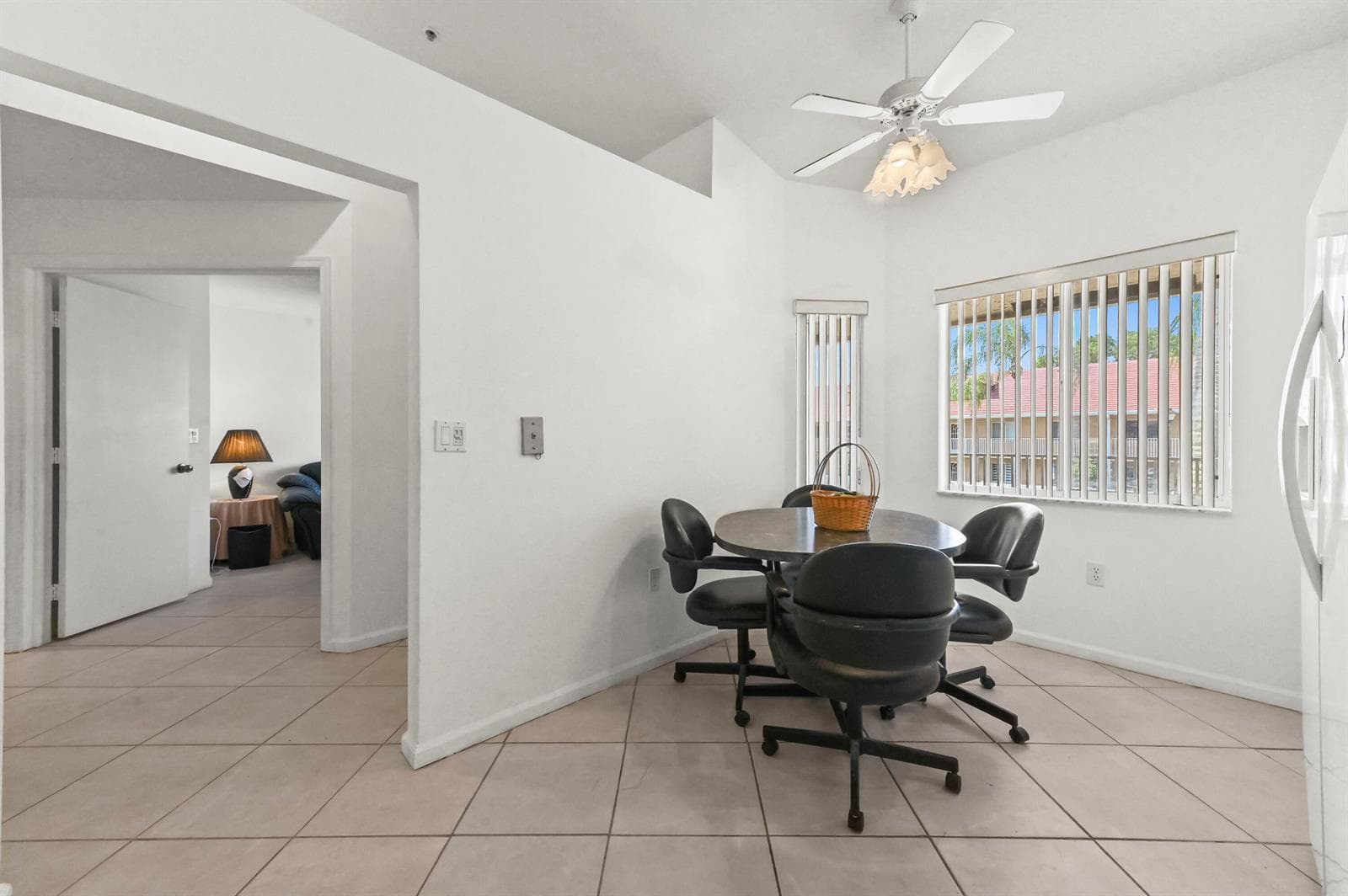 5952 Regal Glen Drive # 207, Boynton Beach, FL 33437 photo 3