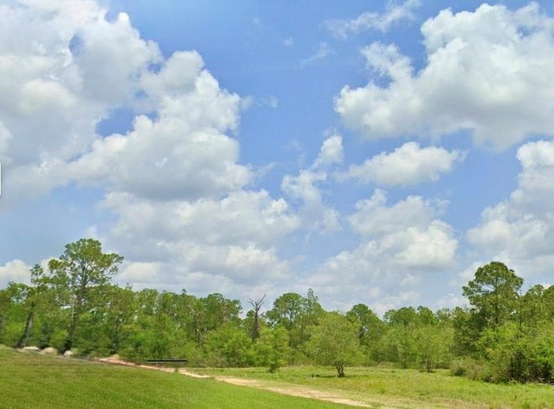1218 Iris Avenue, Sebring, FL 33875