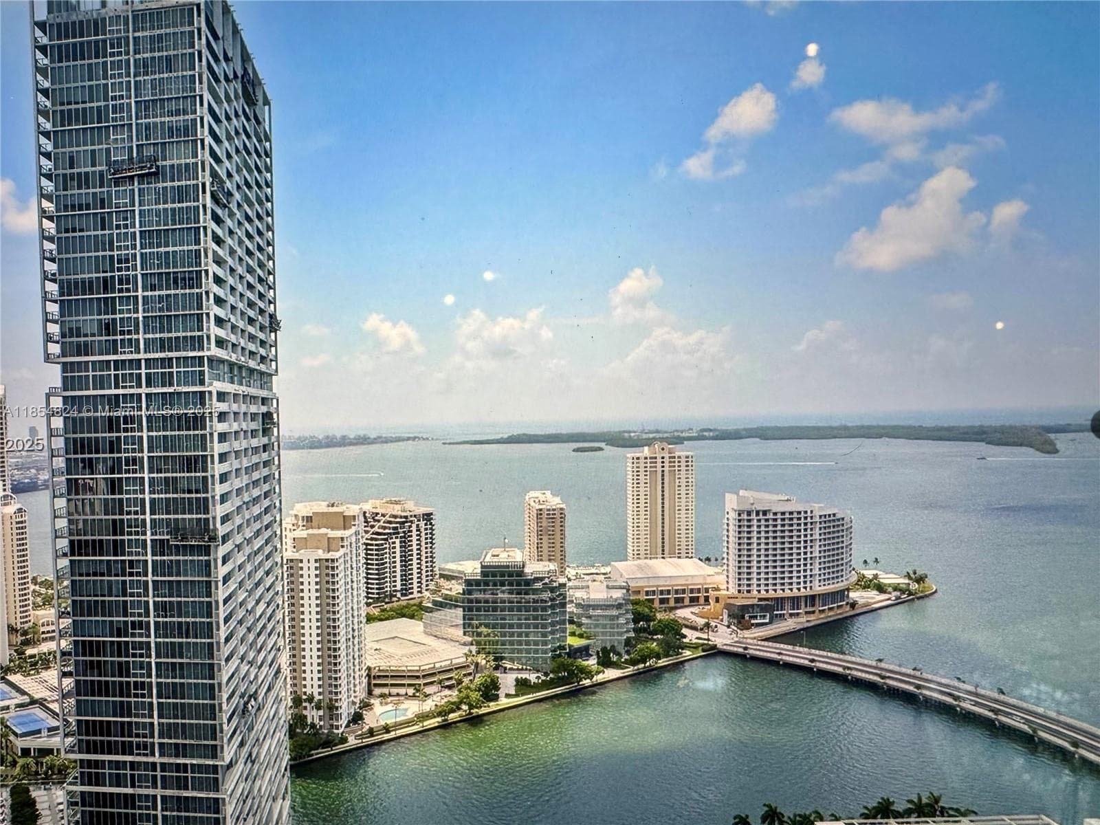 500 Brickell Ave # 1204, Miami, FL 33131 photo 2