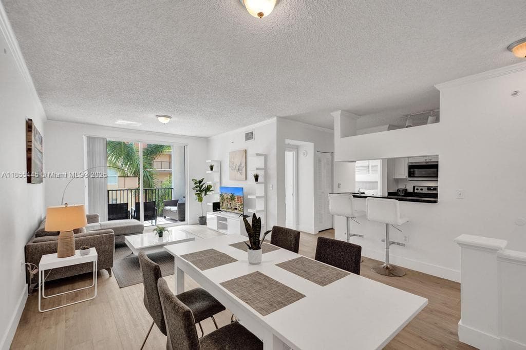 17100 N Bay Rd # 1511, Sunny Isles Beach, FL 33160 photo 2