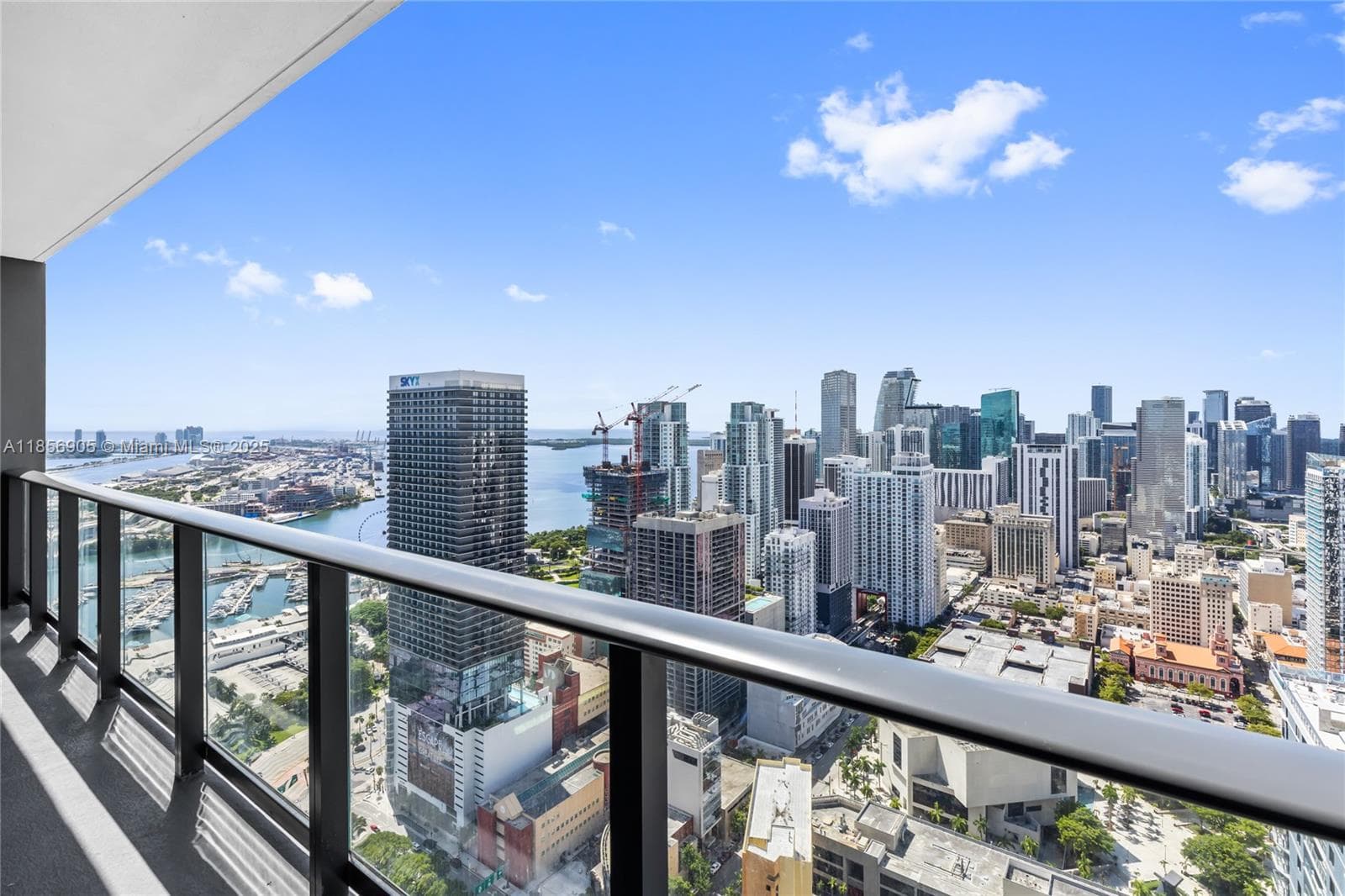 601 NE 1st Ave # 4607, Miami, FL 33132