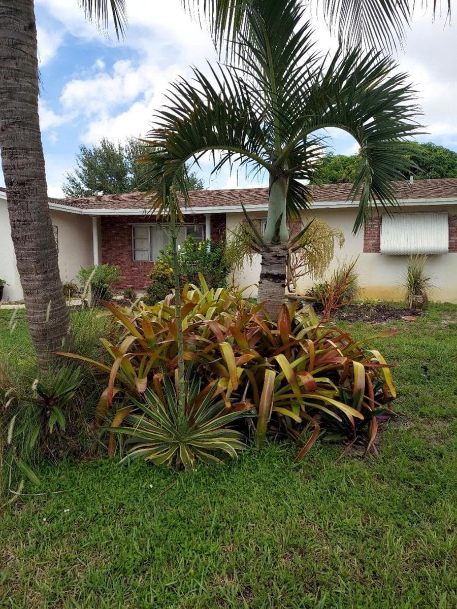 1011 NW 45th Court, Fort Lauderdale, FL 33309 photo 2