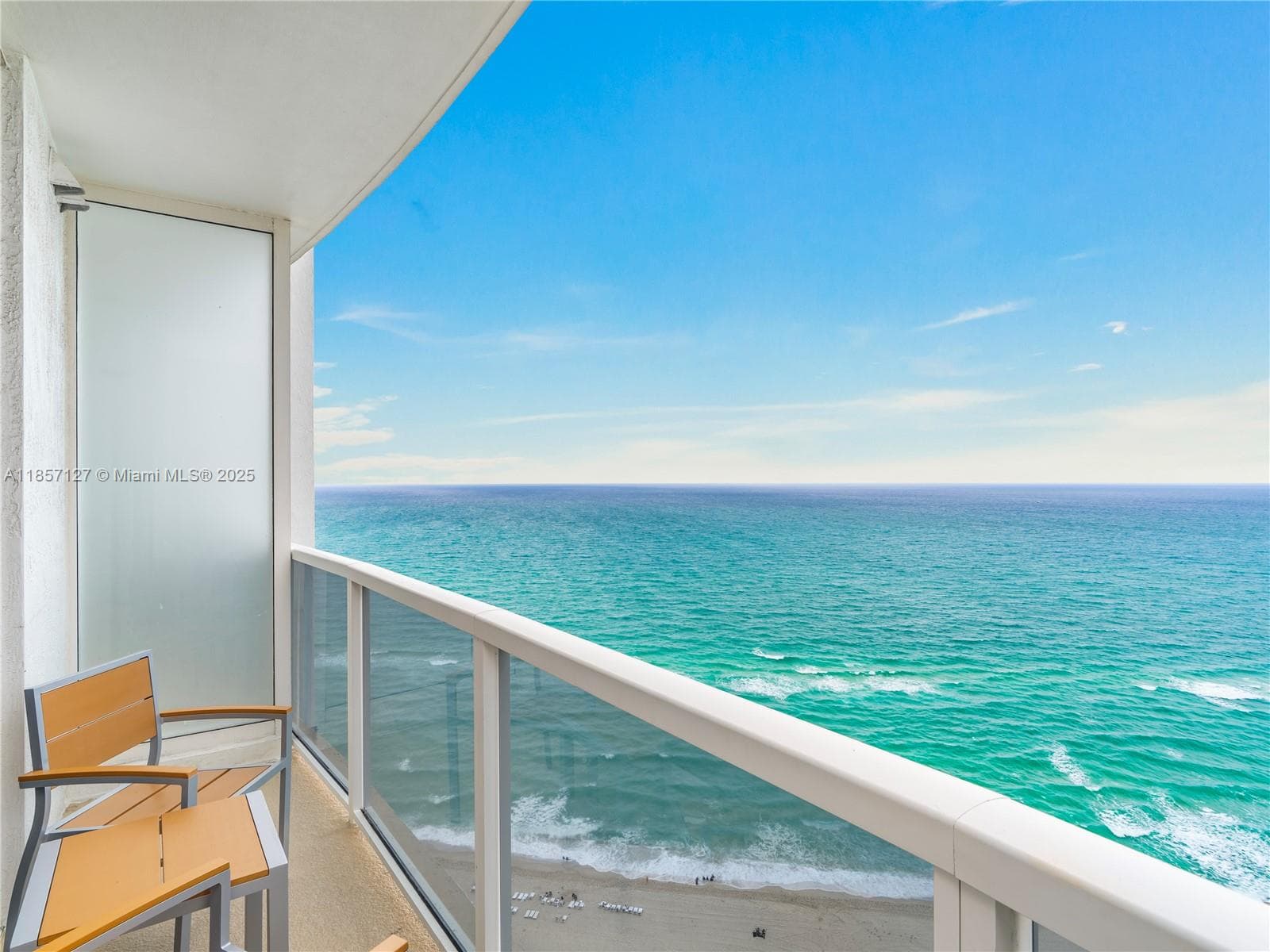 18001 Collins Ave # 811, Sunny Isles Beach, FL 33160 photo 2