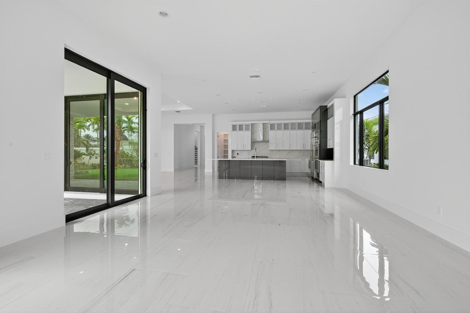 9144 Coral Isles Circle, Palm Beach Gardens, FL 33412 photo 5