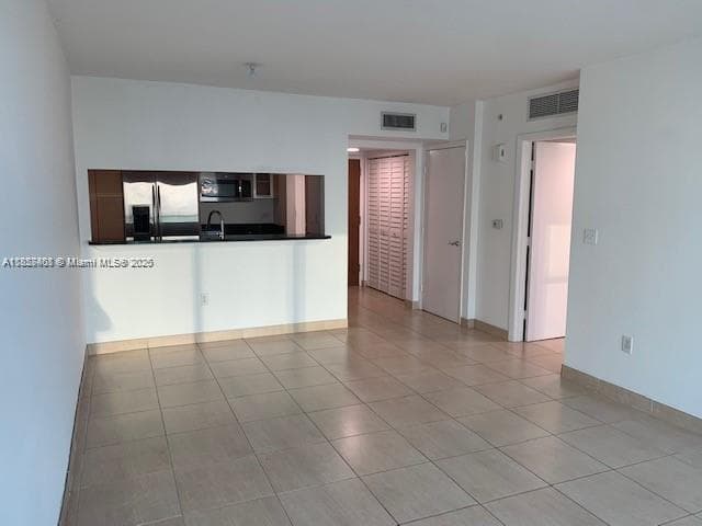 31 SE 5th St # 2603, Miami, FL 33131 photo 3