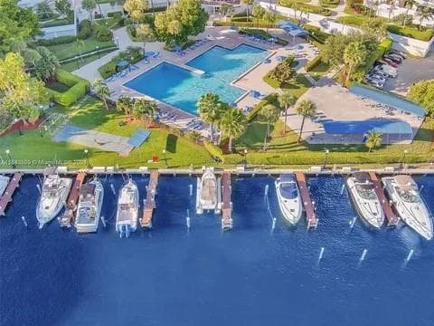 2500 Parkview Drive # 814, Hallandale Beach, FL 33009 photo 3