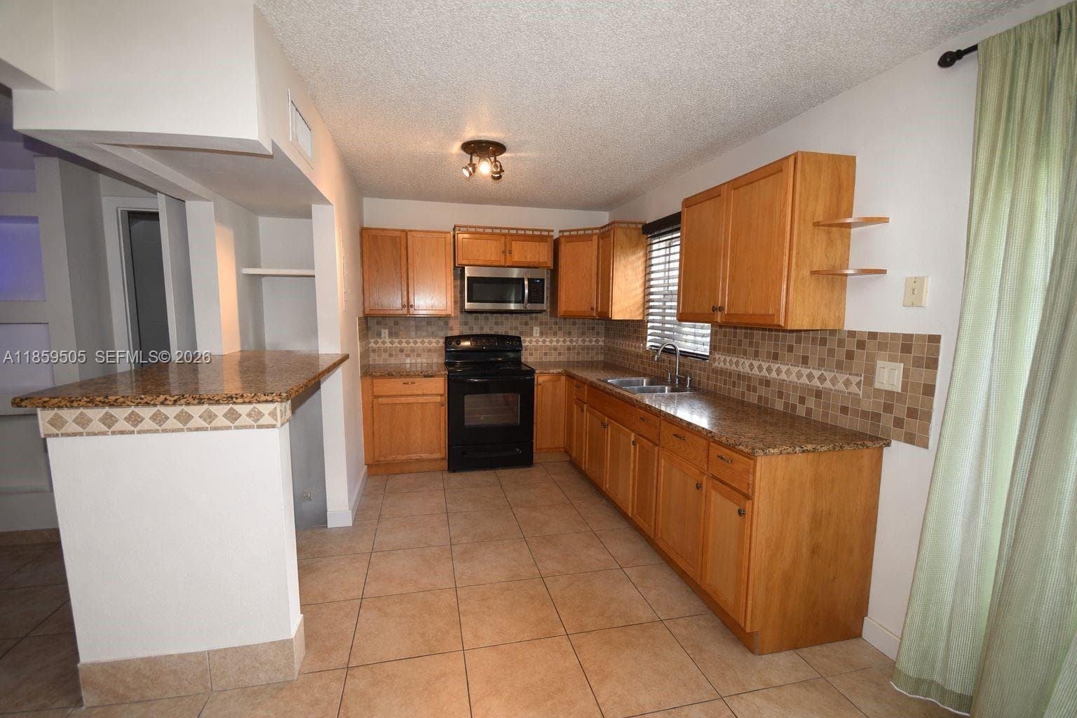 7501 Kimberly Blvd # 104, North Lauderdale, FL 33068 photo 5