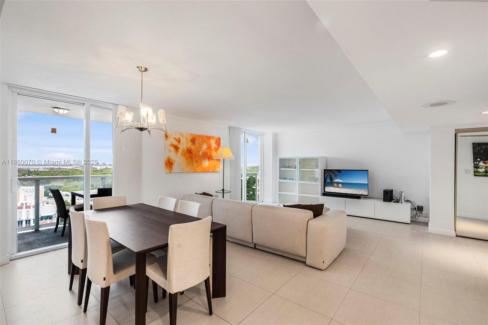 2401 Collins Ave # 1808, Miami Beach, FL 33140 photo 4