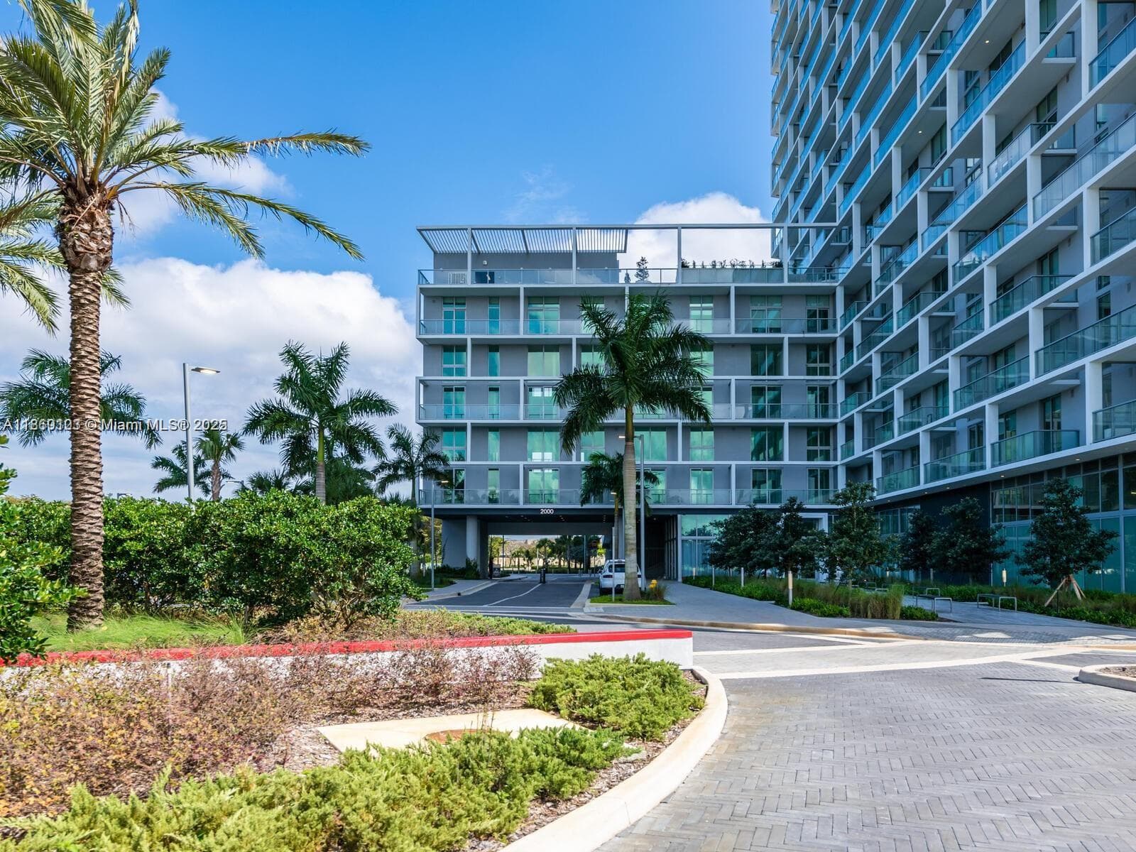 2000 Metropica Way # 2509, Sunrise, FL 33323 photo 2
