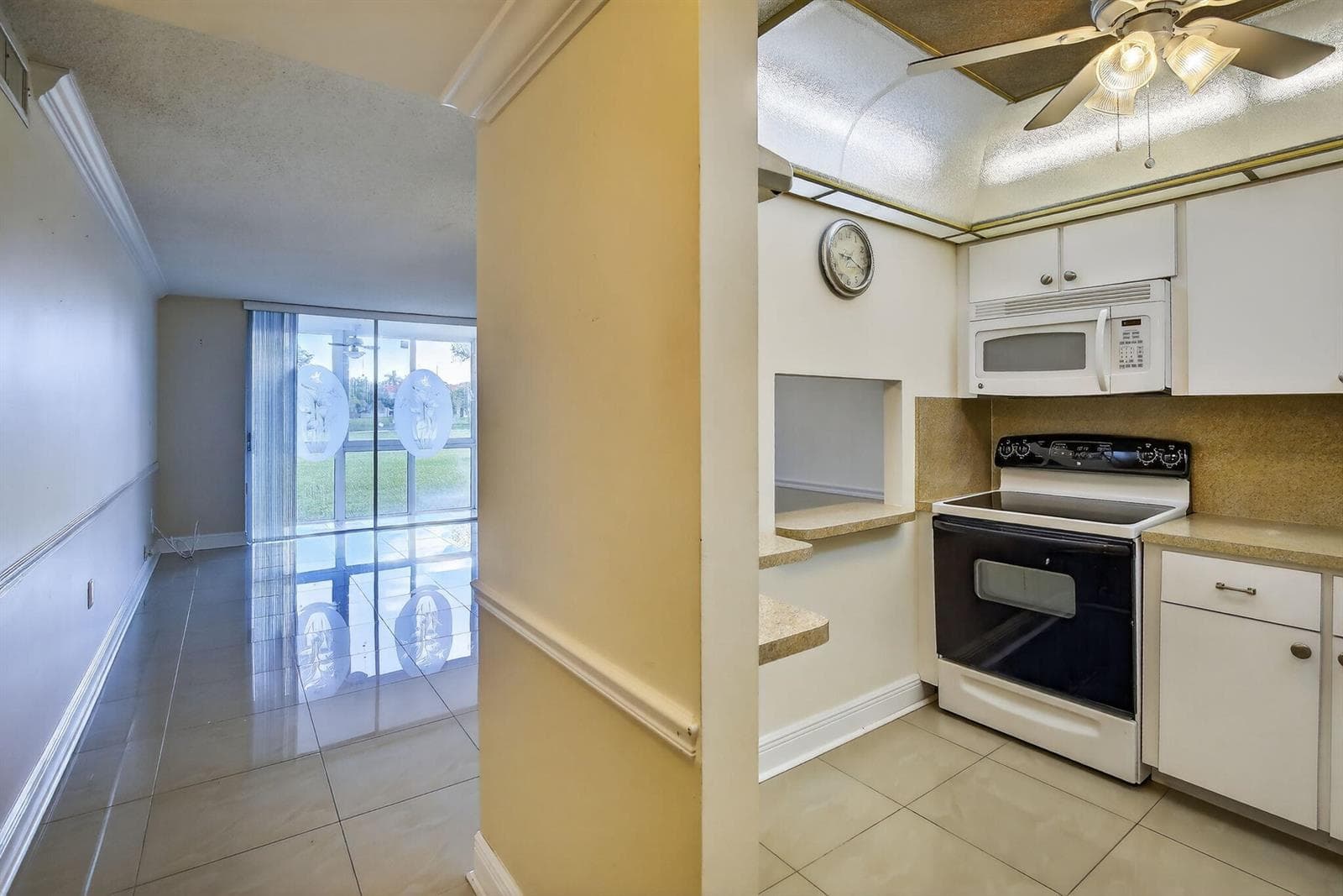 2951 Sunrise Lakes Drive E # 107, Sunrise, FL 33322 photo 3