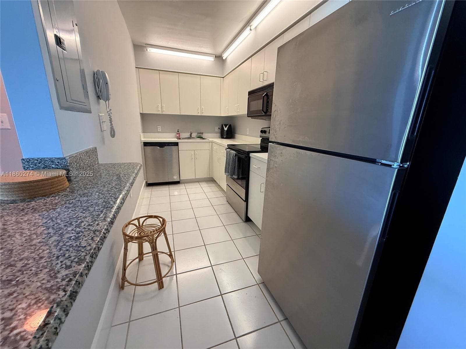 800 Claughton Island Dr # 703, Miami, FL 33131 photo 5