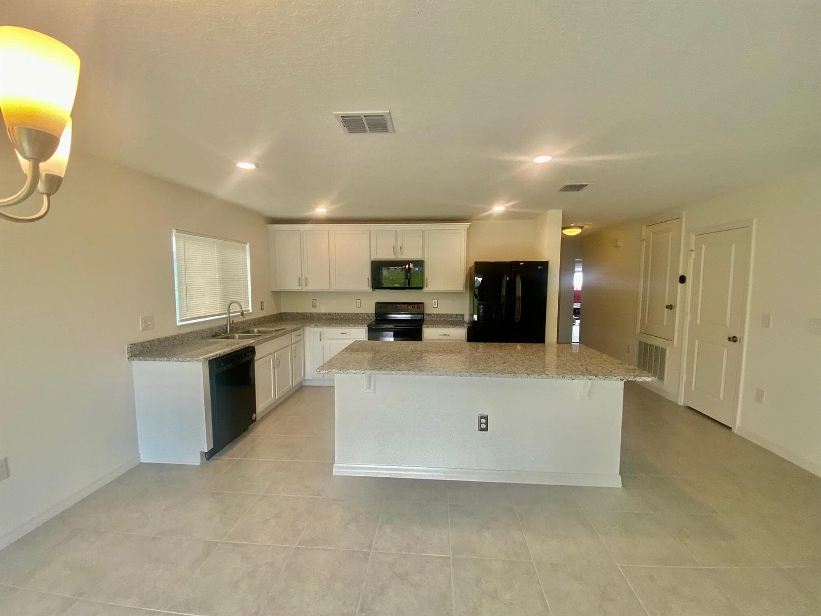 2460 Begonia Street, FL 34753 photo 4