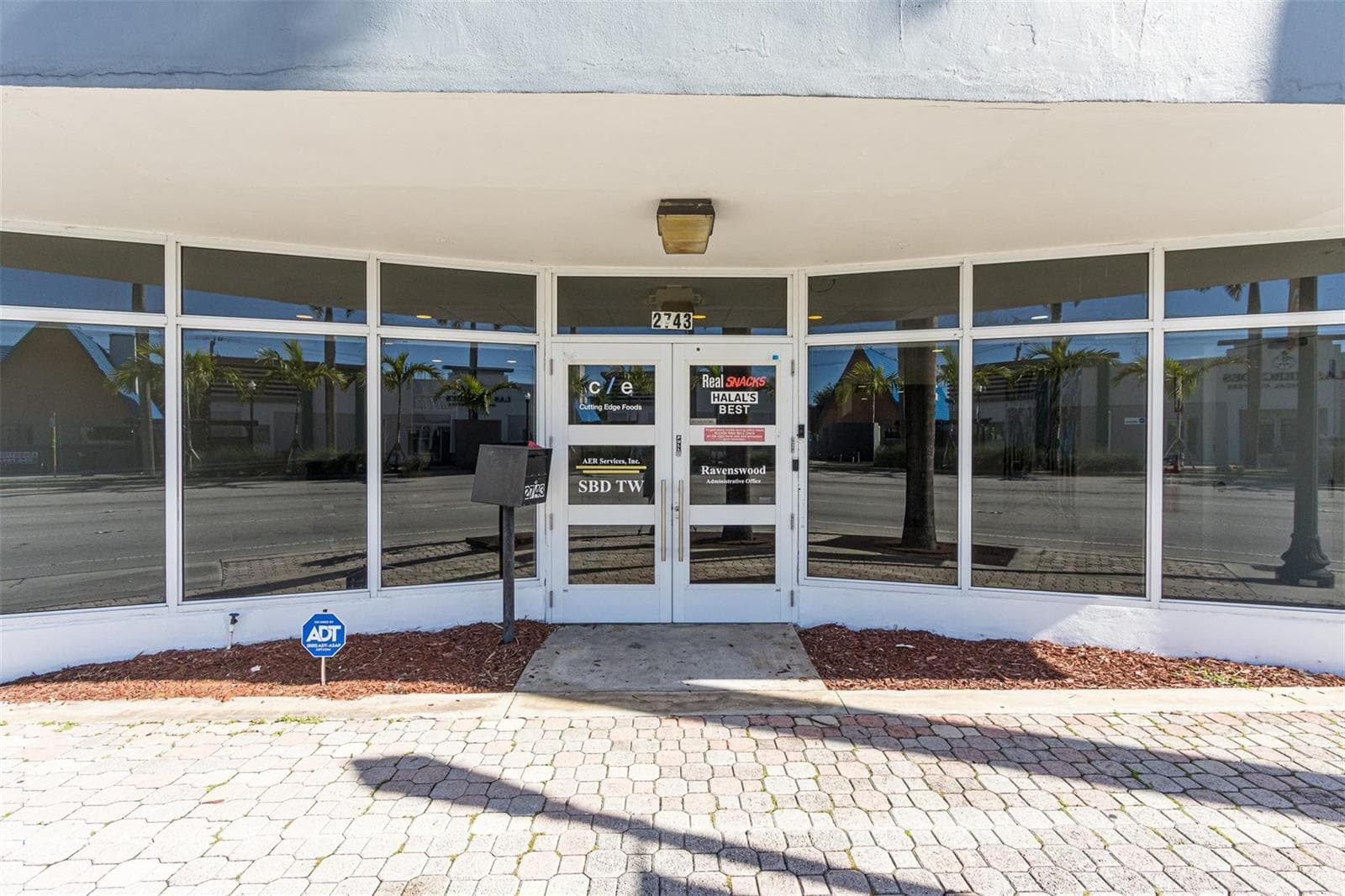 2743 Hollywood Boulevard, Hollywood, FL 33020 photo 2