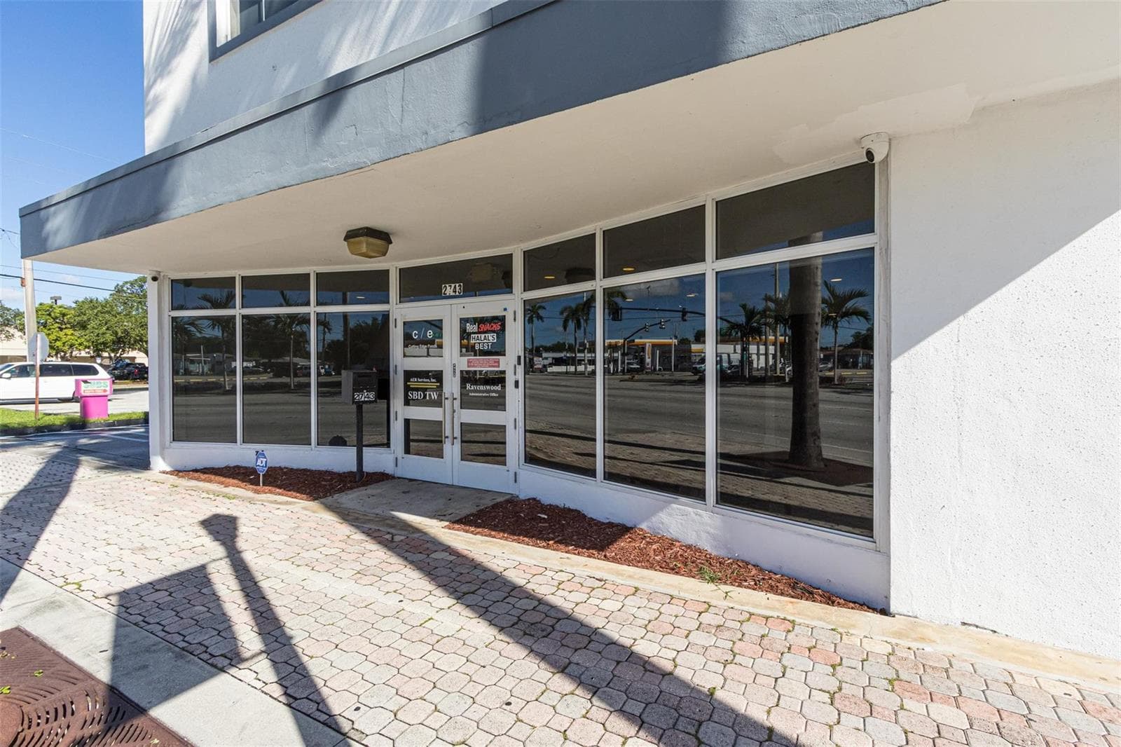 2743 Hollywood Boulevard, Hollywood, FL 33020 photo 3