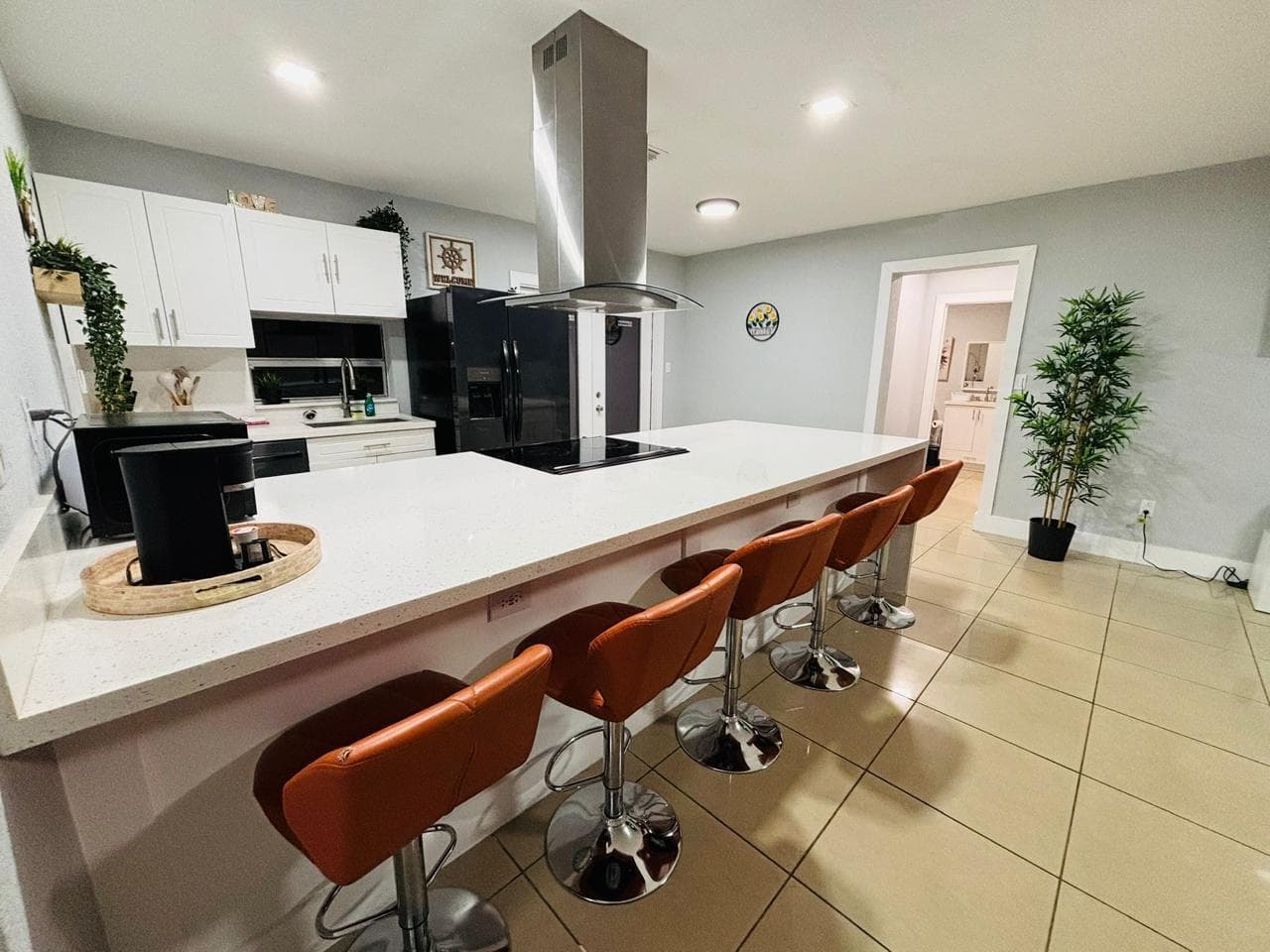 2010 NE 1st Avenue, Pompano Beach, FL 33060 photo 3