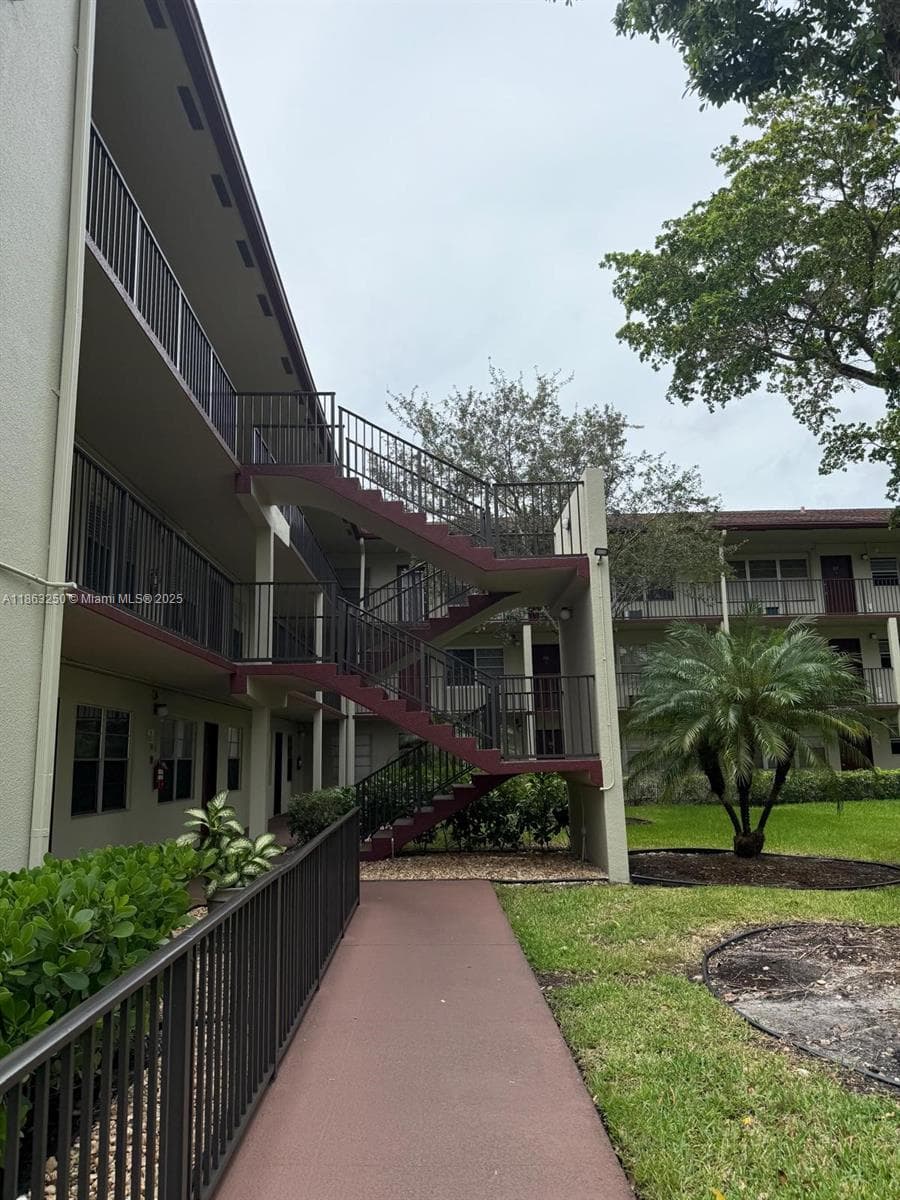 150 SW 134th Way # 101R, Pembroke Pines, FL 33027 photo 2