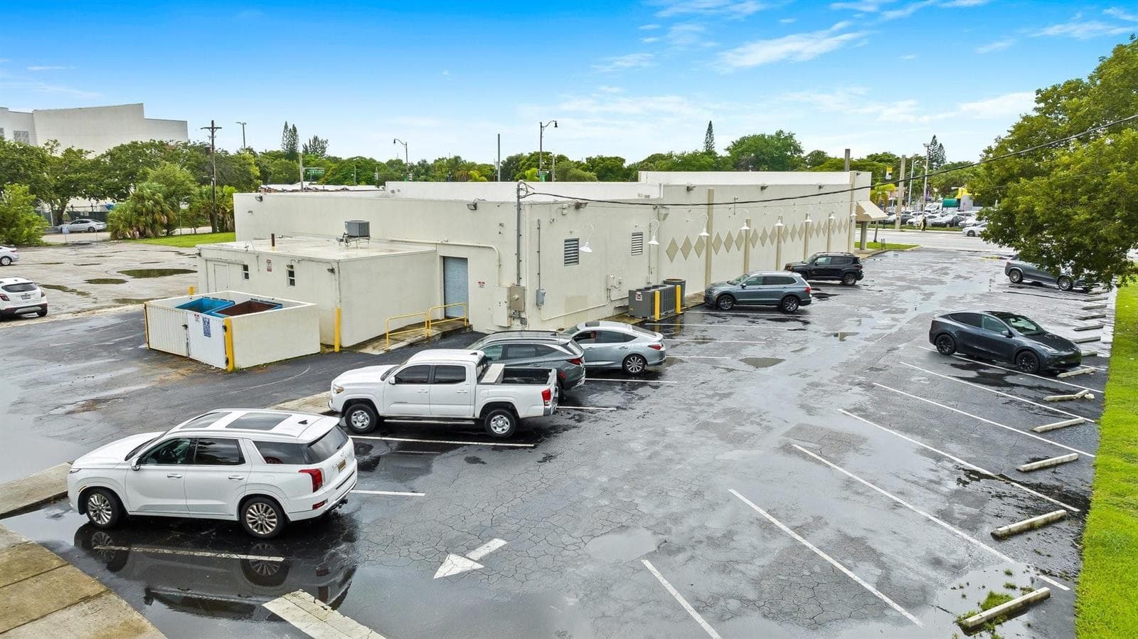 2111 N Federal Highway, Hollywood, FL 33020 photo 4
