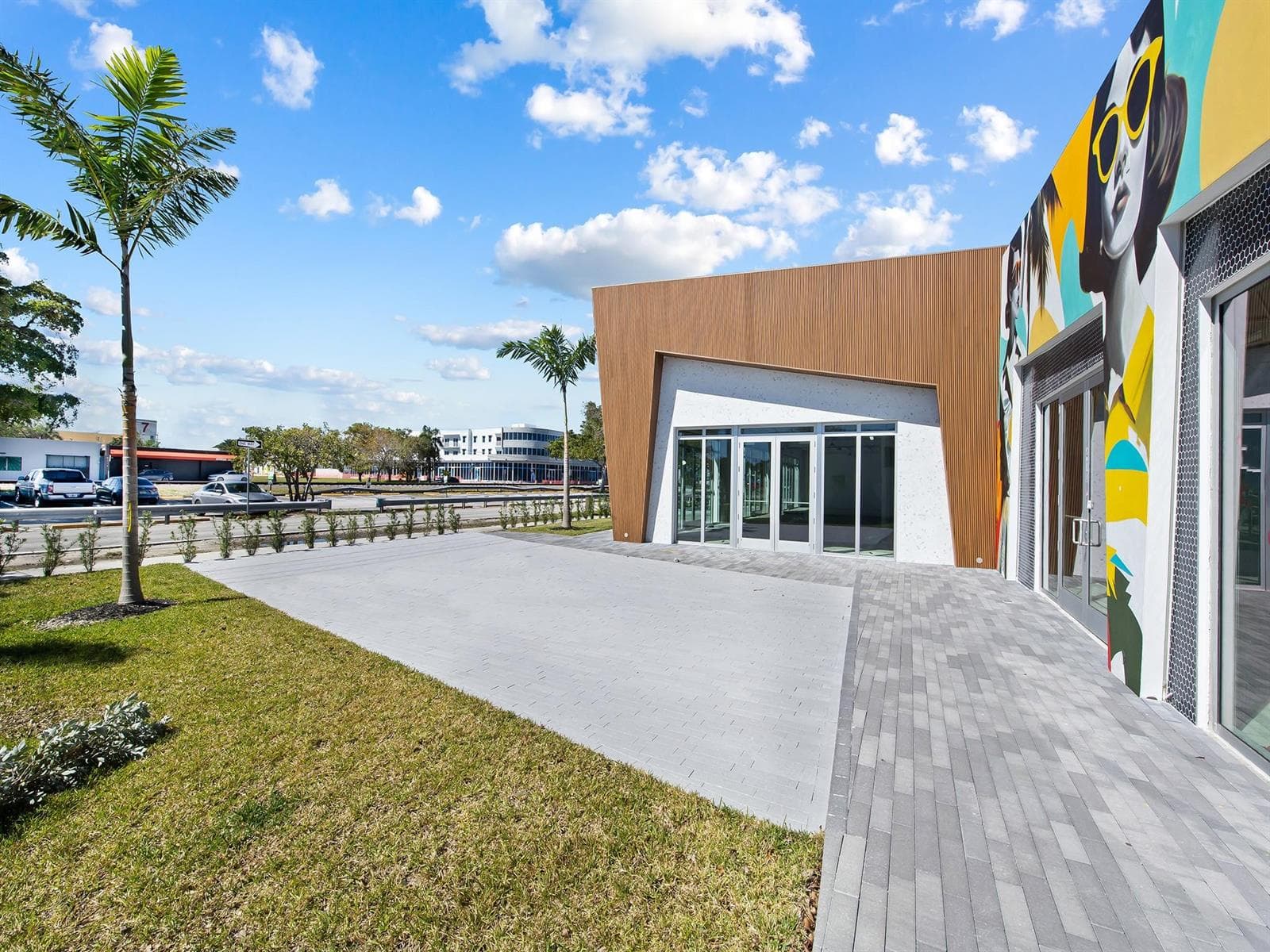 410 NE 1st Avenue, Hallandale Beach, FL 33009 photo 4