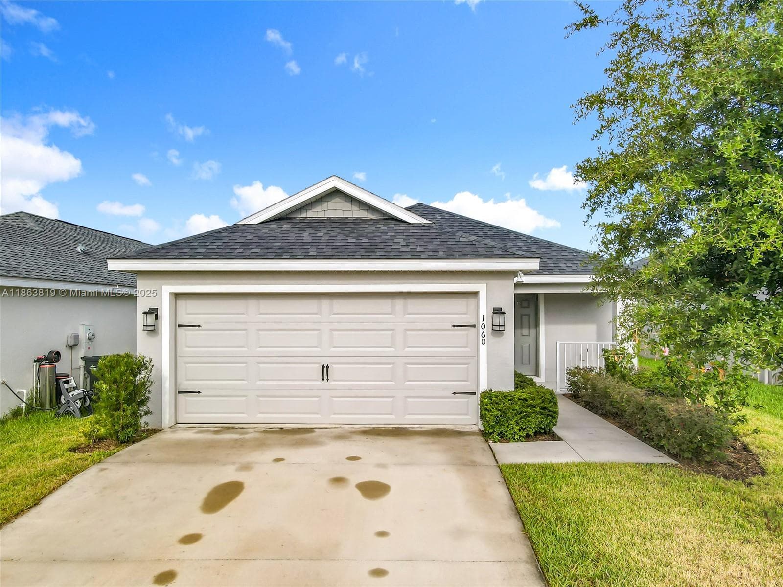 1060 Cascade Drive, Davenport, FL 33837 photo 3